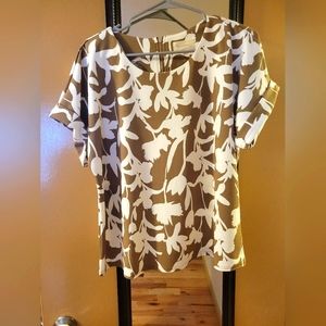 Business casual clothing